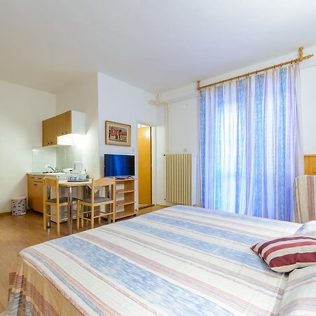Apartments Giardino ツァヴタット エクステリア 写真