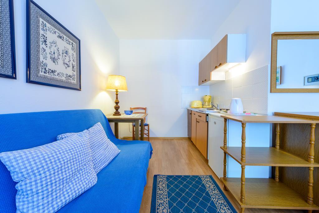 Apartments Giardino ツァヴタット エクステリア 写真