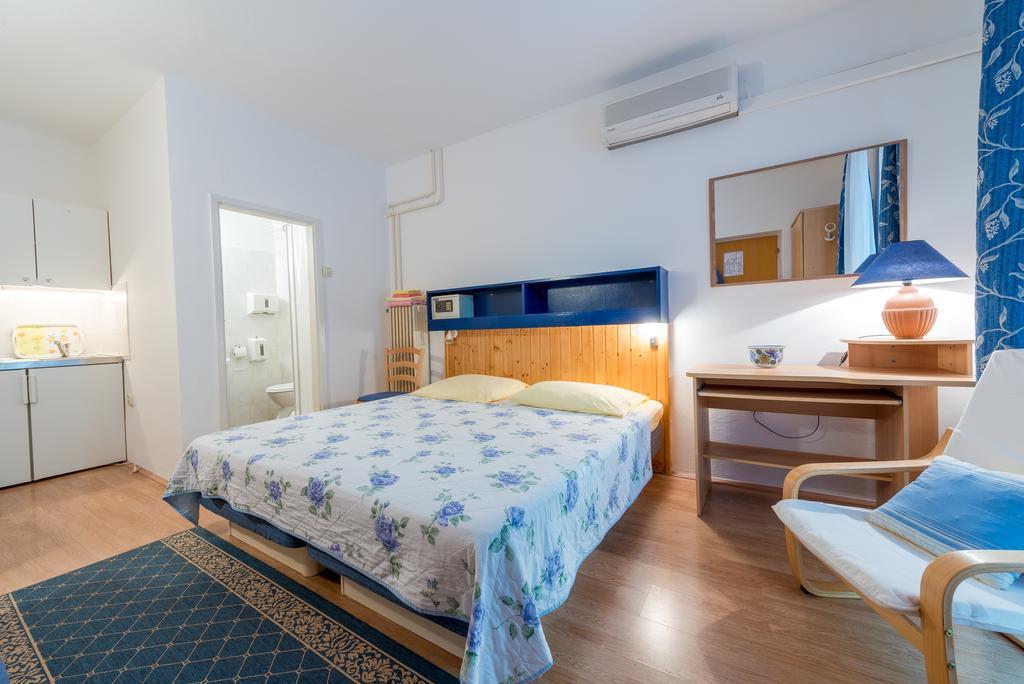 Apartments Giardino ツァヴタット エクステリア 写真