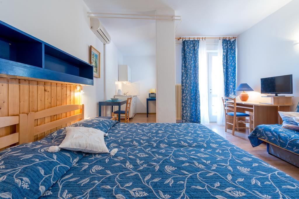 Apartments Giardino ツァヴタット エクステリア 写真